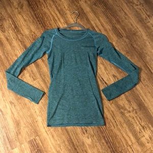 Lululemon swiftly tech long sleeve shirt